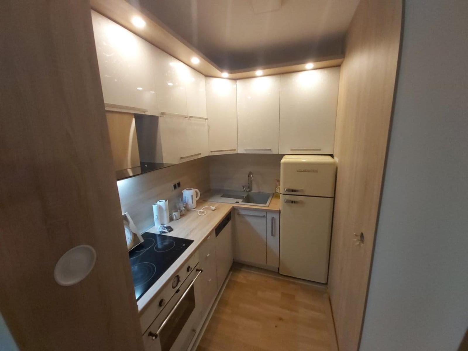 Apartman Bulevar Luxury Ilidza Free Garage Parking Apartment