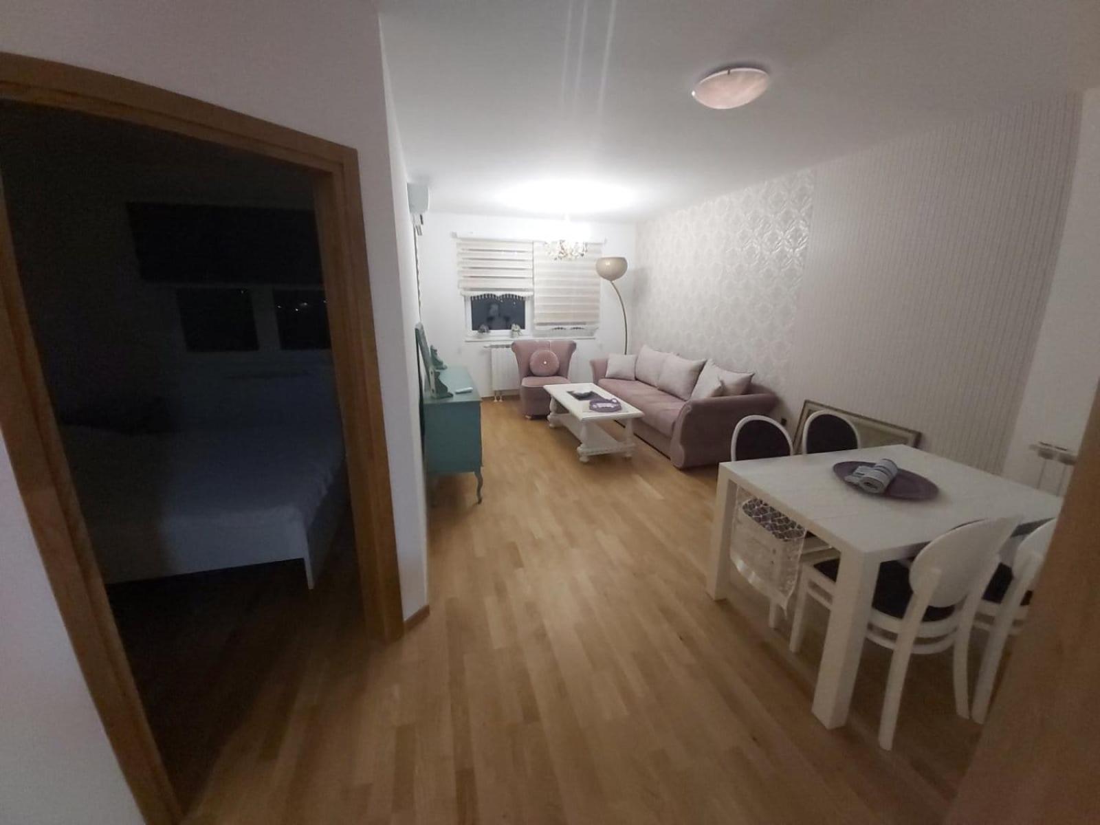 Apartman Bulevar Luxury Ilidza Free Garage Parking *