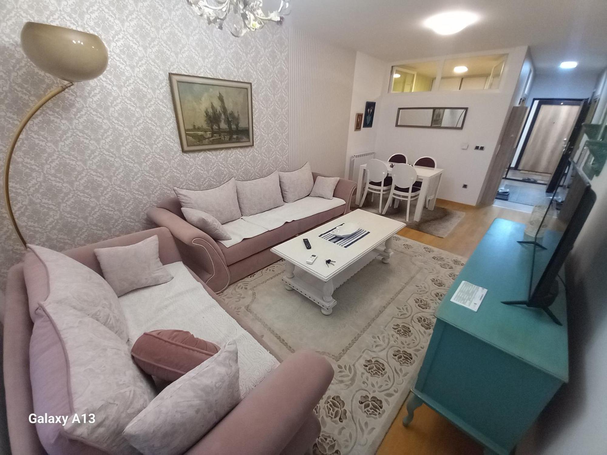 Apartman Bulevar Luxury Ilidza Free Garage Parking Apartment